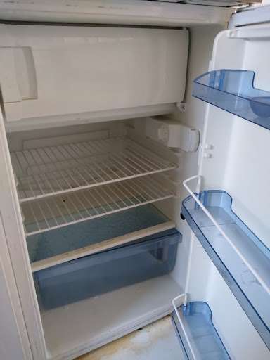Egy kép a hűtő belsejéről